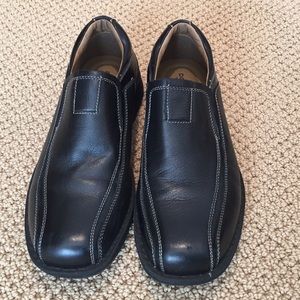 Men’s Dockers Slip on Dress Shoe in Black sz 9